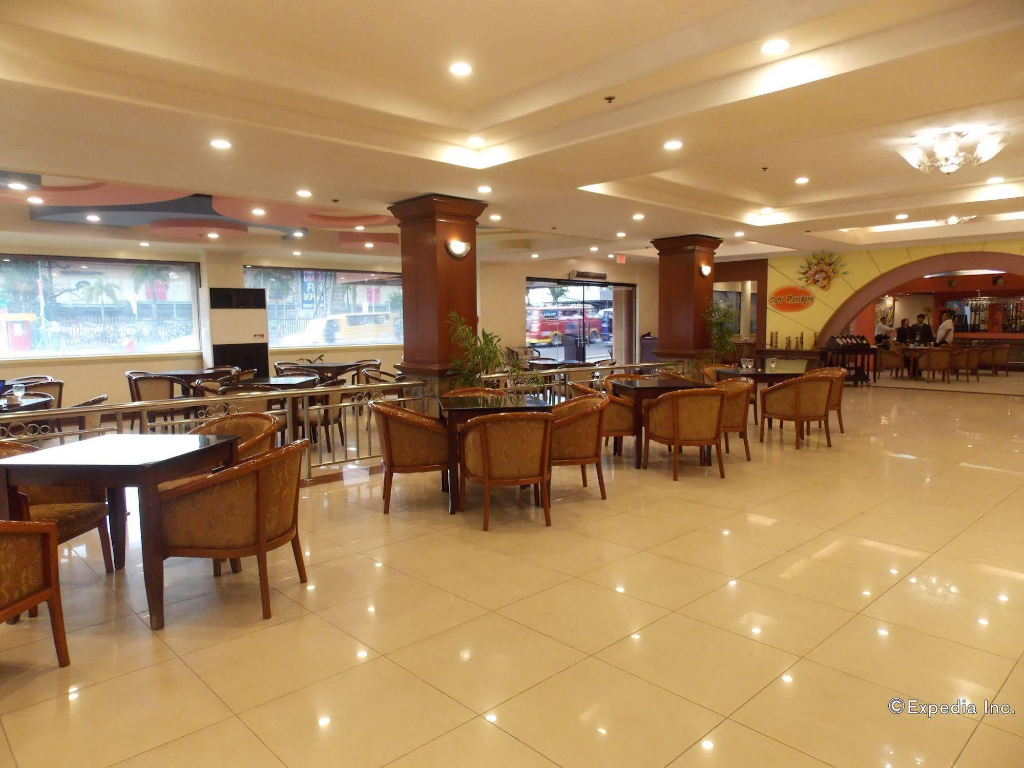 Grand Regal Hotel Bacolod Ngoại thất bức ảnh