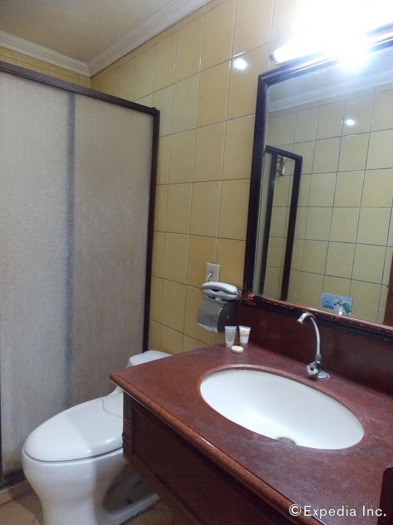 Grand Regal Hotel Bacolod Ngoại thất bức ảnh