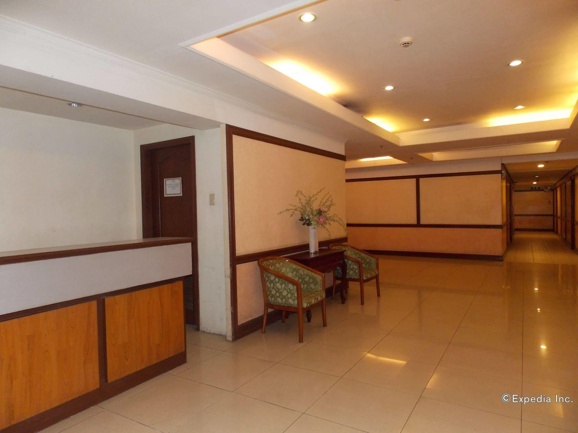 Grand Regal Hotel Bacolod Ngoại thất bức ảnh