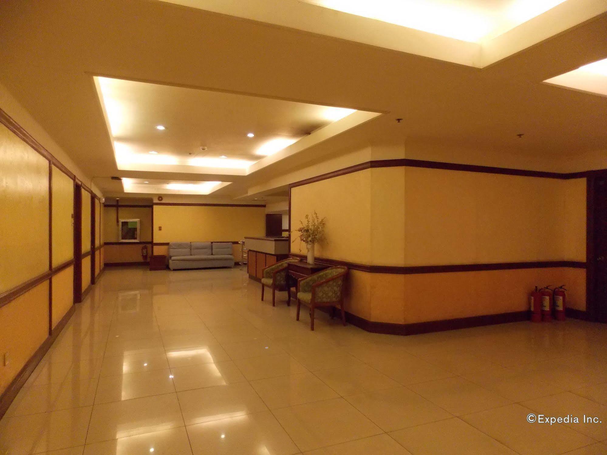 Grand Regal Hotel Bacolod Ngoại thất bức ảnh