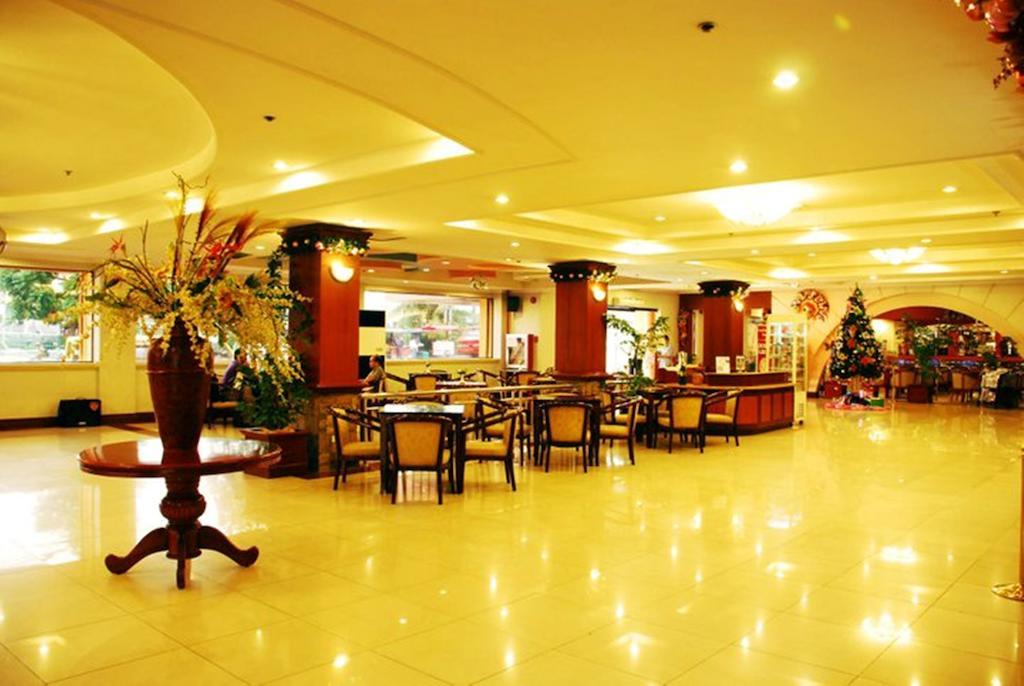 Grand Regal Hotel Bacolod Ngoại thất bức ảnh