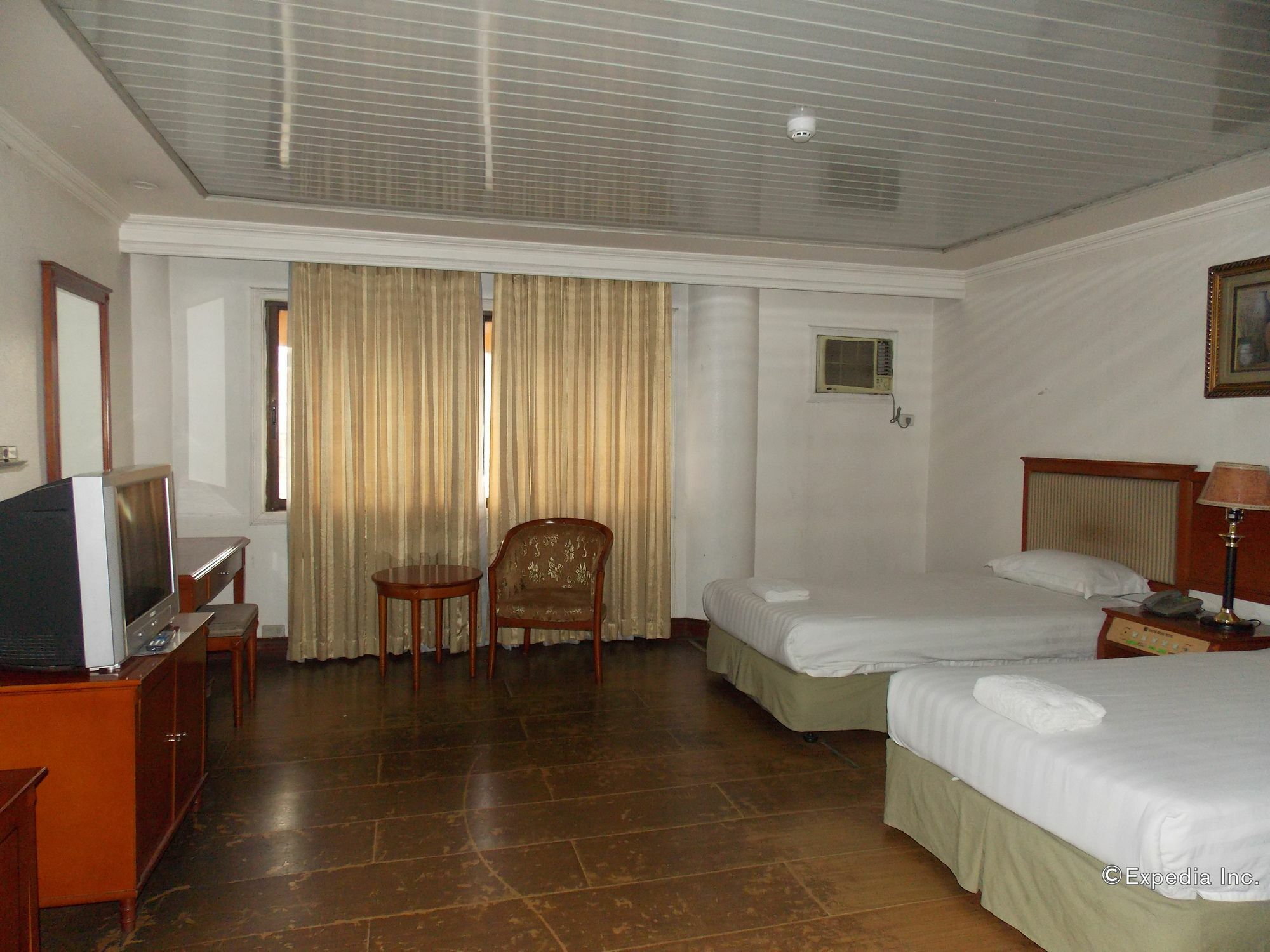 Grand Regal Hotel Bacolod Ngoại thất bức ảnh